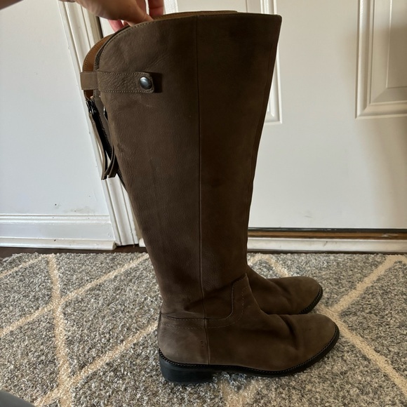 • [Franco Sarto] Suede Boots • - Picture 10 of 13